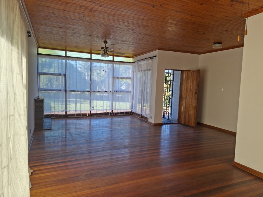 To Let 4 Bedroom Property for Rent in Vanes Estate Eastern Cape